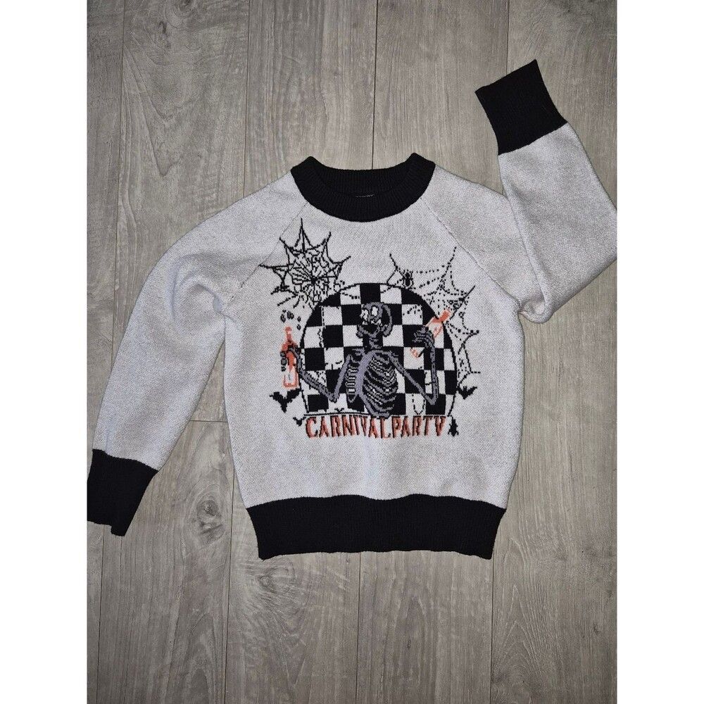 Carnival Party Skeleton Graphic Sweater in Light Gray & Black Halloween Soft